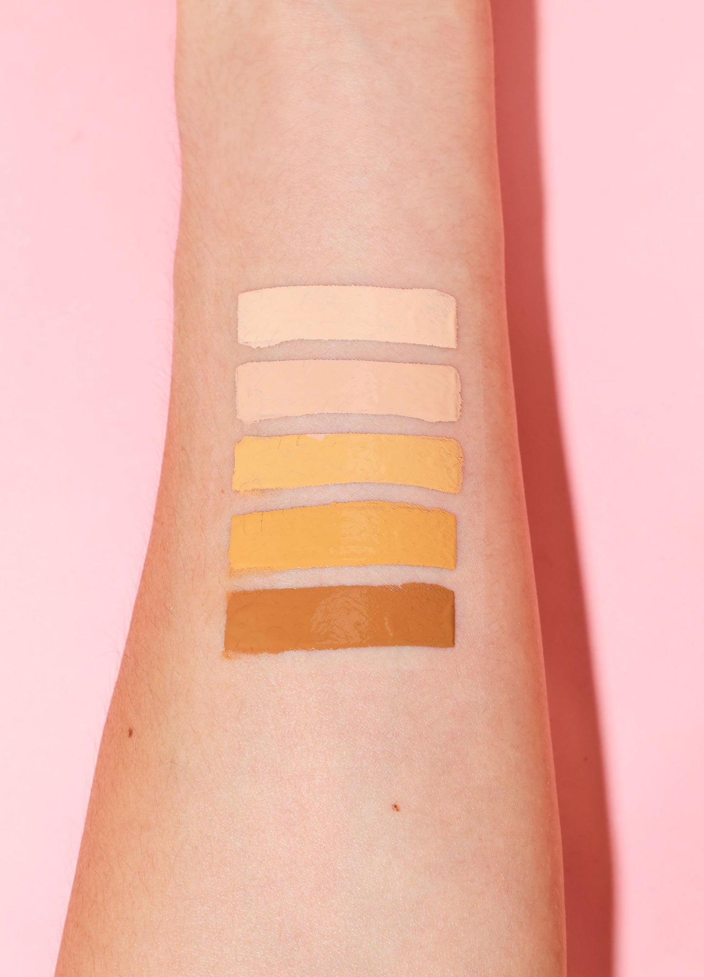 Liquid Foundation - Color 06